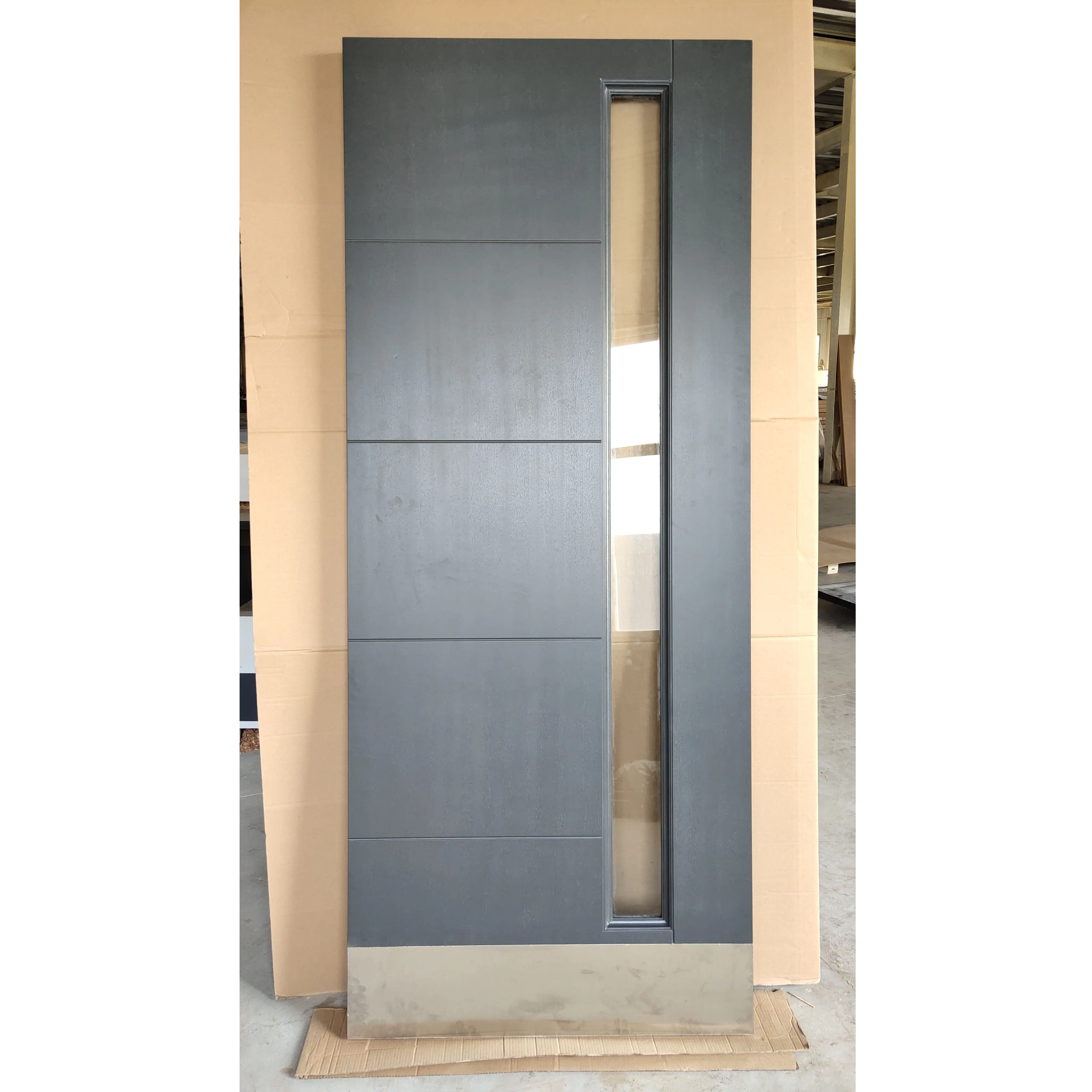 2024 Massivholztür Design weißer eingebrachter Furnier Holz Hausinnenraum Tür aus China Lieferanten