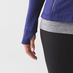 Veste de sport pour femme en toile légère, respirante, imperméable et coupe-vent, tricotée, zippée, pour la gym, l'entraînement et la course hivernale - Product Image 4