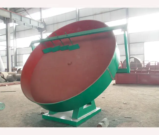 Cina Top fornitore prezzo di fabbrica 1-2tph macchina granulatore a disco di argilla bentonitica in vendita