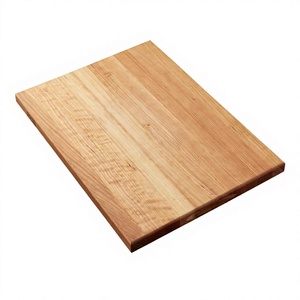 Planche à découper en bois artisanale avec grain de bois naturel, planche à découper de cuisine durable pour la maison et la restauration - Product Image 1