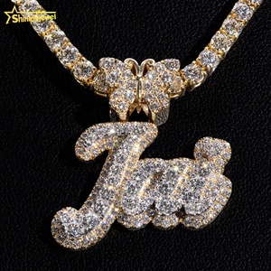 Collar con nombre personalizado de plata de ley 925 con moissanita, estilo Hip Hop, con certificación VVS GRA, colgante de letra con engaste de mariposa, que pasa la prueba de probador. - Product Image 1