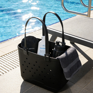 กระเป๋าถือ EVA ลายโลโก้แบบกำหนดเอง รุ่นซัมเมอร์ มินิ กันน้ำ ขนาดเล็ก สำหรับใส่ของไปทะเล กระเป๋าถือผู้หญิง แบบสะพายข้าง ซักได้ พร้อมพวงกุญแจ - Product Image 3