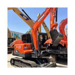 Excavatrice Doosan DX55 de Offre Spéciale avec des pièces de bonne qualité et une mini-pelle d'occasion à prix réduit Doosan DX55 5 tonnes - Product Image 1