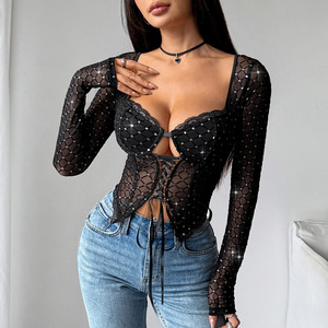 KISS <span class=keywords><strong>ME</strong></span> ANGEL Débardeur noir sexy pour femme à manches longues, en maille floquée ajourée avec effet de perspective et détails à cordons - Product Image 3