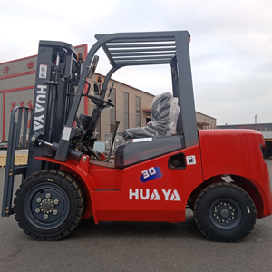 Fabrieks prijs heftruck 3 ton 3,5 ton 4 ton 5 ton Japanse motor Triplex mast zijdelingse verschuiving diesel heftruck stevige uitvoering - Product Image 1