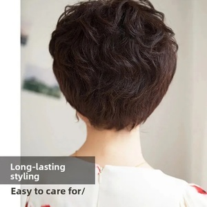 Gorro de Peluca de rizos cortos de gama alta para madres de mediana edad y ancianos Textura de cabello real Postizo de cabeza completa - Product Image 5
