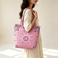 Sacs fourre-tout personnalisés matelassés à imprimé Paisley pour femmes, sacs à bandoulière en polyester à motif floral Mandala pour les voyages, le shopping et l'usage quotidien