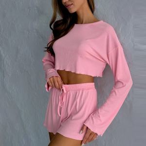 Ensembles de vêtements de nuit pour femmes personnalisés, vêtements de détente décontractés à manches longues avec short en tissu tricoté pour les saisons d'automne - Product Image 2