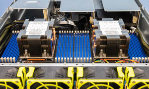Servidor RS720A-E12 2U Nuevo y Original de 4.ª Generación con Procesador AMD EPYC 9004 con Tecnología AMD 3D V-Cache - Product Image 2