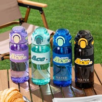 Nouvelle gourde de sport avec bec verseur pratique, simple et pratique pour une utilisation en extérieur, gourde de sport en plastique pour femme