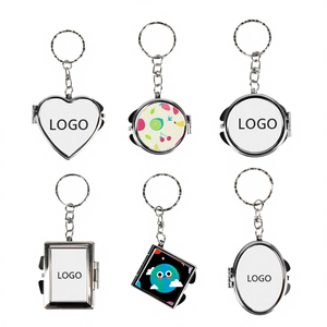 Specchietto Portatile Pieghevole a Doppia Faccia con Logo Personalizzato, Specchio Compatto per Trucco con Portachiavi, Regalo per il Makeup - Product Image 2