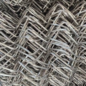 Pagar Logam Taman Pengaman 6 Kaki Mudah Dirakit, Dapat Dibengkokkan & Dipotong untuk Perbatasan Rumah & Kebun, Kawat Jaring Rantai Galvanis - Product Image 5