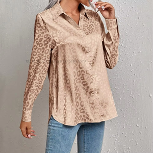 เสื้อเชิ้ตสตรีแขนยาวคอปกแบบกระดุมเปิด - Product Image 6