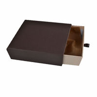 Boîte cadeau élégante personnalisée en carton rigide bicolore, surface mate carrée, boîte d'emballage en papier