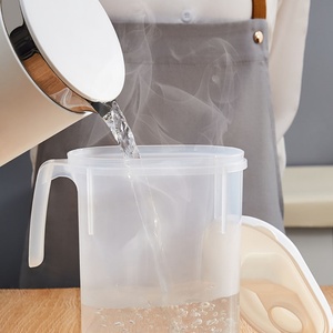 High-Temperature Resistant Plastic Cold <b>Water</b> <b>Bottle</b> <b>Filter</b> Tea Fruit Infusion Pitcher for Kitchen Use Sealed Fruit Juice <b>Water</b> - Product Image 3