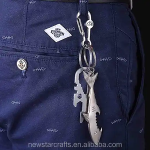 Venta al por mayor personalizado oro plata llavero abrebotellas tiburón abrebotellas llaveros - Product Image 4