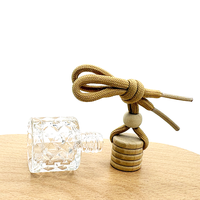 Diffuseur d'huiles essentielles en verre transparent de 8 ml, forme originale, à suspendre dans la voiture, avec emballage personnalisé, imprimé à l'écran, modèle ZY-0166 de la marque ZY.