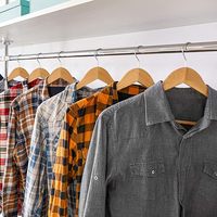 Lot de 30 cintres en bois personnalisables pour vêtements, cintres pour manteaux, costumes, pantalons et jupes