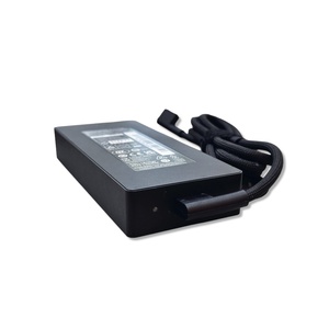 Cargador de <span class=keywords><strong>Laptop</strong></span> de 19.5V 11.8A 230W CA para <span class=keywords><strong>Razer</strong></span> Blade Pro <span class=keywords><strong>17</strong></span>/Blade 15 GTX1060/GTX1070/RTX2070/RTX2080, Conector Especial de 1.8m CC - Product Image 4