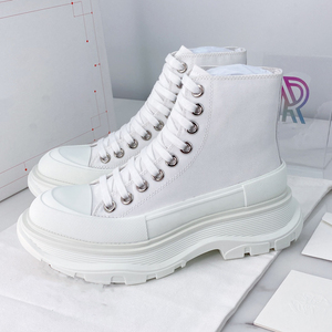 รองเท้าผ้าใบหุ้มข้อสูงคุณภาพเยี่ยมสำหรับผู้ชายและผู้หญิง หนังแท้ สไตล์ลำลอง พื้นเรียบ เหมาะกับทุกฤดูกาล ทันสมัย - Product Image 1