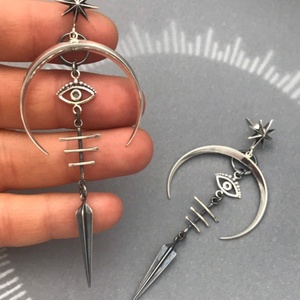 Pendientes Góticos Punk Ojo del Diablo con Luna de Plata Antigua, Cruz Larga Metálica, Accesorios de Moda para Halloween, Joyería de Aleación - Product Image 2