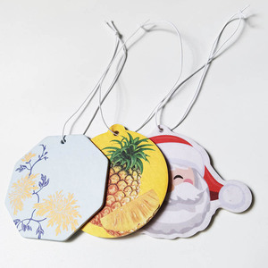Diffuseur de parfum pour voiture en forme de cube de glace, parfum personnalisé, carte en papier suspendue, <span class=keywords><strong>d</strong></span>ésodorisant pour voiture - Product Image 1