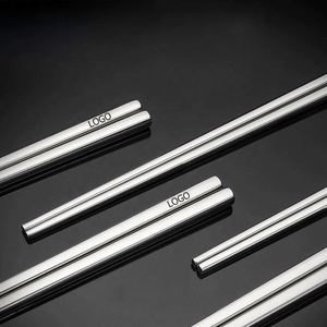 Baguettes en acier inoxydable 316 de qualité supérieure - Ustensiles pour la maison, les restaurants et les cadeaux, couverts asiatiques antidérapants et résistants à la chaleur - Product Image 1