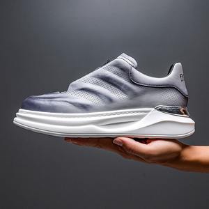 Zapatos de Hombre, Primavera 2025, Nuevo Estilo, Zapatos Casuales de Suela Gruesa, Zapatos Deportivos Blancos Versátiles y a la Moda - Product Image 3