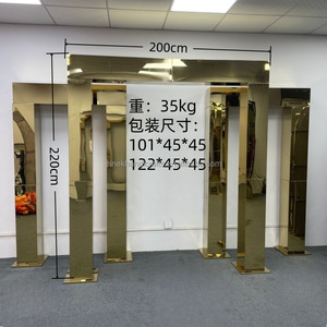 Nuova Cornice per Sfondo Matrimoniale in Acciaio Inox, Colonna Quadrata Dorata per Cerimonie all'Aperto - Product Image 3