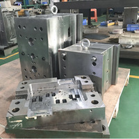 Molde de Inyección Automotriz Personalizado, Listo para AEC-Q200, ABS UL94 V-0, Precisión de ±0.02mm para Componentes Interiores, Exteriores y Bajo el Capó