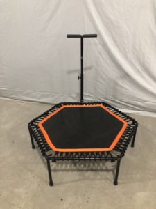Nhà Máy Có Thể Gập Lại 50 Inch Cam Trong Nhà Trampoline Với 10Mm Độ Dày Cao Su Mùa Xuân Miễn Phí Tập Thể Dục Mini Trampoline Với Xử Lý - Product Image 4