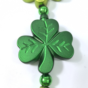 Collana con Perline a Trifoglio Verde per San Patrizio, Vendita all'Ingrosso, in Plastica e Metallo, Ideale per Decorazioni di Feste e Carnevale - Product Image 5