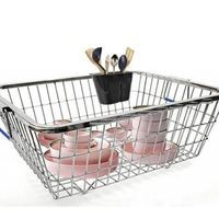 Panier médical en acier inoxydable 304 empilable avec poignées pour le traitement des instruments hospitaliers et les systèmes de stérilisation par autoclave