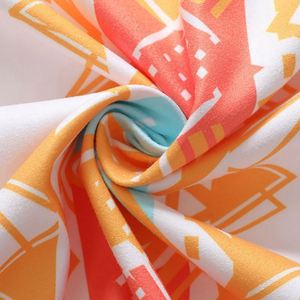 Serviette de plage surdimensionnée légère en microfibre, sans sable, à séchage rapide, écologique, avec logo personnalisé, pour adultes, femmes et hommes - Product Image 6