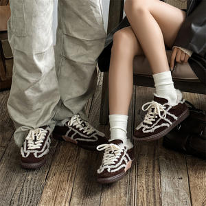 Chaussures d'entraînement OEM pour hommes 2025 nouvelles chaussures de marche plates à tête ronde de haute qualité et confortables chaussures personnalisées pour hommes Sneeker - Product Image 5