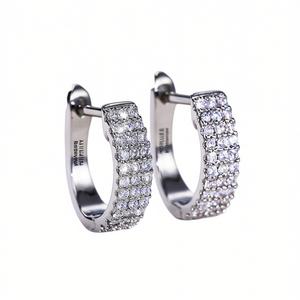 AliiCaliu Orecchini a cerchio in oro bianco con diamanti rotondi taglio brillante con montatura a canale, gioielli di lusso da donna E1045 - Product Image 1