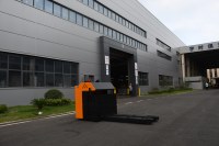 Transpalette Électrique à Tirage Latéral avec Déplaceur Hydraulique, Batterie Plomb-Acide 48V/400Ah, pour Atelier, Capacité de Manutention 6000kg