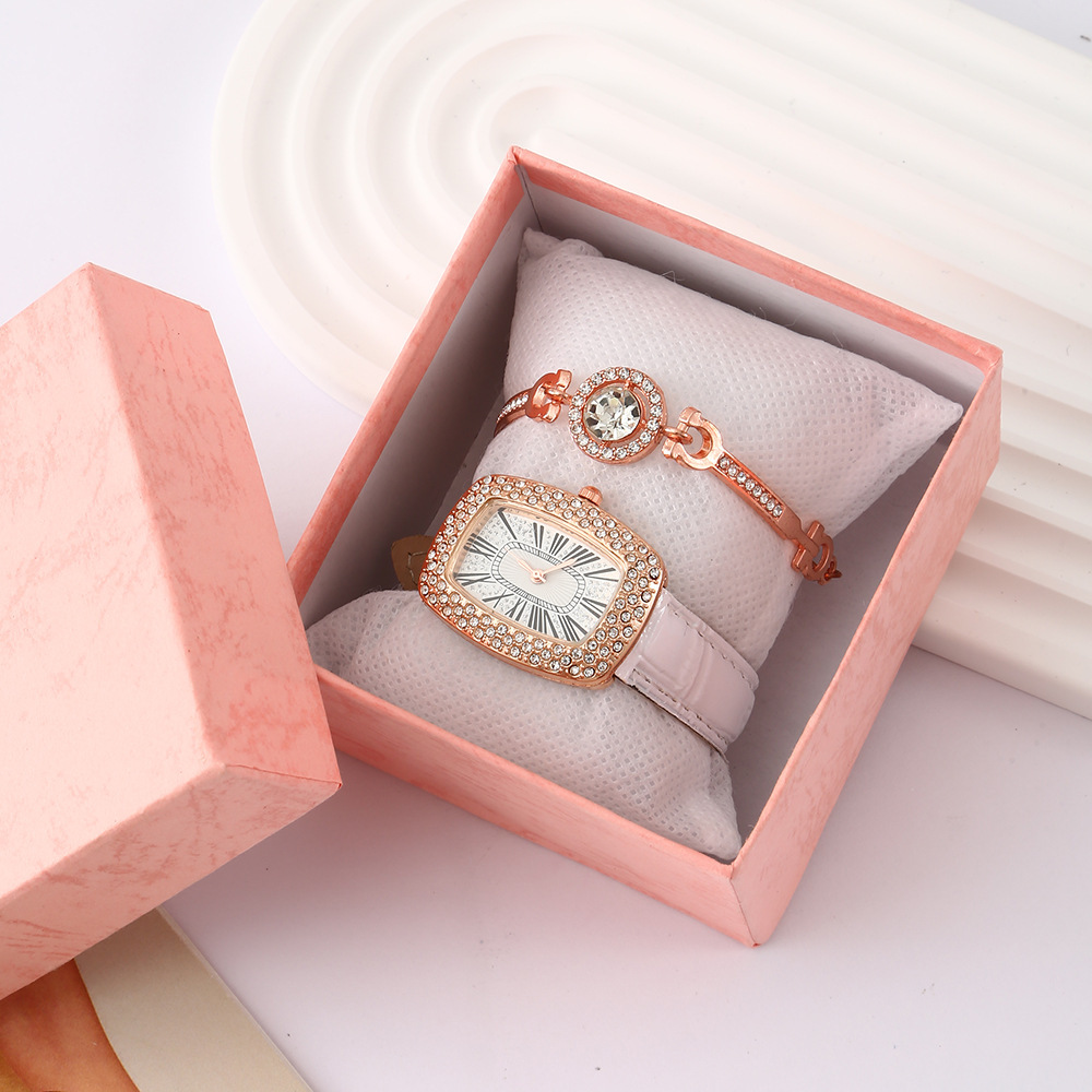 Boîte à bracelet de montre blanche