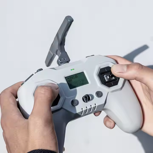 Ventes chaudes IFlight Commando 8-handle Remote Control Shuttle 2.4G/915 ELRS V2 - Product Image 2