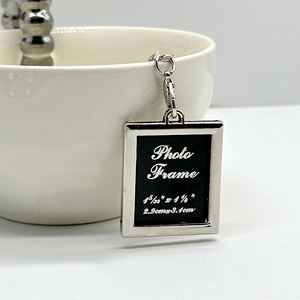 Porte-clés photo numérique miniature en métal personnalisé DIY, vente en gros, mini cadre photo numérique en métal, porte-clés cadre photo en métal - Product Image 4