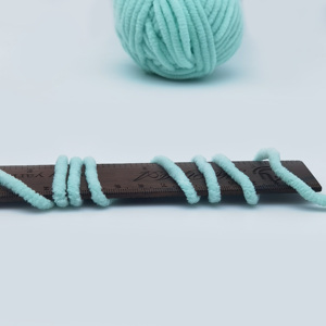 <span class=keywords><strong>Hilo</strong></span> de Chenilla de Terciopelo Redondo Mini de 25g - <span class=keywords><strong>Hilo</strong></span> Suave Antipilling <span class=keywords><strong>para</strong></span> Proyectos de Muñecas y <span class=keywords><strong>Amigurumi</strong></span> DIY - Product Image 3