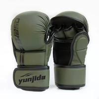 Gants de boxe MMA demi-doigts peuvent être personnalisés épais et résistants à l'usure Nouveaux gants MMA d'exercice de sac de sable de boxe