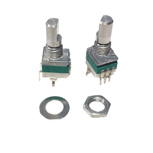 Venta Directa de Fábrica: Potenciómetro Rotatorio de Alta Calidad PTV097 con Eje Metálico Moleteado de 5 Pines, 1K-100K, 20% de Precisión - Product Image 1