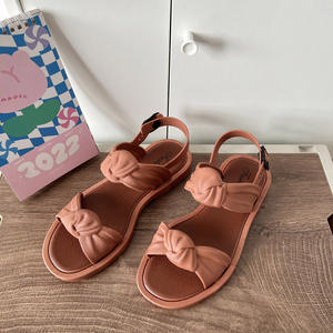 Pantuflas de Invierno para Hombre y Mujer, Ajuste Universal, Antideslizantes, Suaves y Cálidas, Calzado para el Hogar - Product Image 1