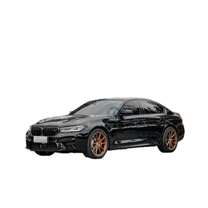 2023 <span class=keywords><strong>BMW</strong></span> M5 Auto 4 puertas 5 asientos sedán de lujo caja de cambios Manual automática de 8 velocidades coches usados medio-grandes <span class=keywords><strong>comprar</strong></span> en línea - Product Image 1