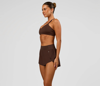 Shorts de sport pour femme 2-en-1 respirants à taille haute avec logo personnalisé, double couche, coupe papillon fluide pour la course et l'entraînement en salle de sport
