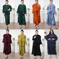 Ensemble 2 pièces plissé uni sur mesure pour femmes musulmanes modestes, robe longue à manches longues et gilet long ouvert sur le devant, tenue Abaya quotidienne