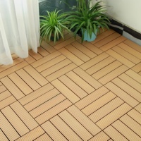 Moderne DIY Ineinandergreifende WPC-Terrassendielen 300*300mm Gebürstete Glatte Holzmaserung Umweltfreundlicher Außenbodenbelag für Balkon und Garten