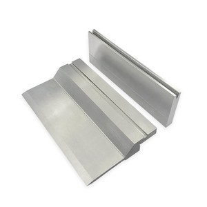 Persremgereedschap 835mm T-vormige 1V matrijs- en ponsset 42CrMo legeringstaal 472HRC zeer hoge precisie voor progressief buigen - Product Image 2