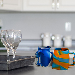 OEM/ODM Nouvelle tasse à eau en silicone personnalisée avec logo, couleur tie-dye, 400 ml, tasse à lait en silicone, tasse à café - Product Image 5